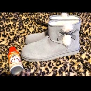 Koolaburra by ugg grey shortie boots + kiwi bundle